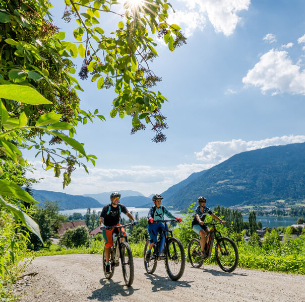 Radfahren beim Urlaub am Ossiachersee